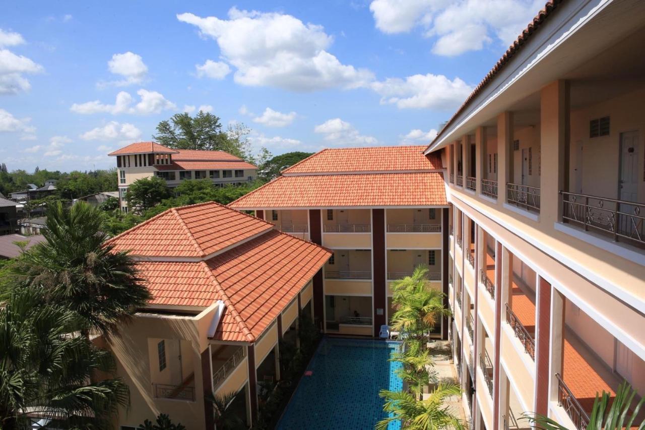 Nattidaplace Hotel Chiangmai Chiang Mai Exterior photo
